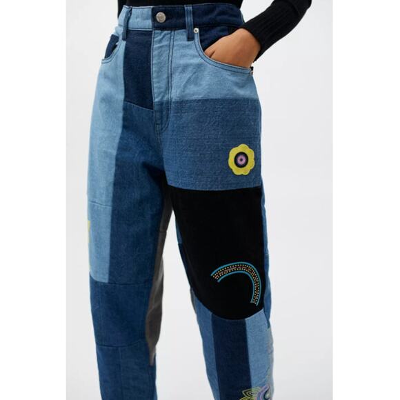 Urban Outfitters BDG High-Rise Baggy Patched Jeans Size 26 - Picture 2 of 8